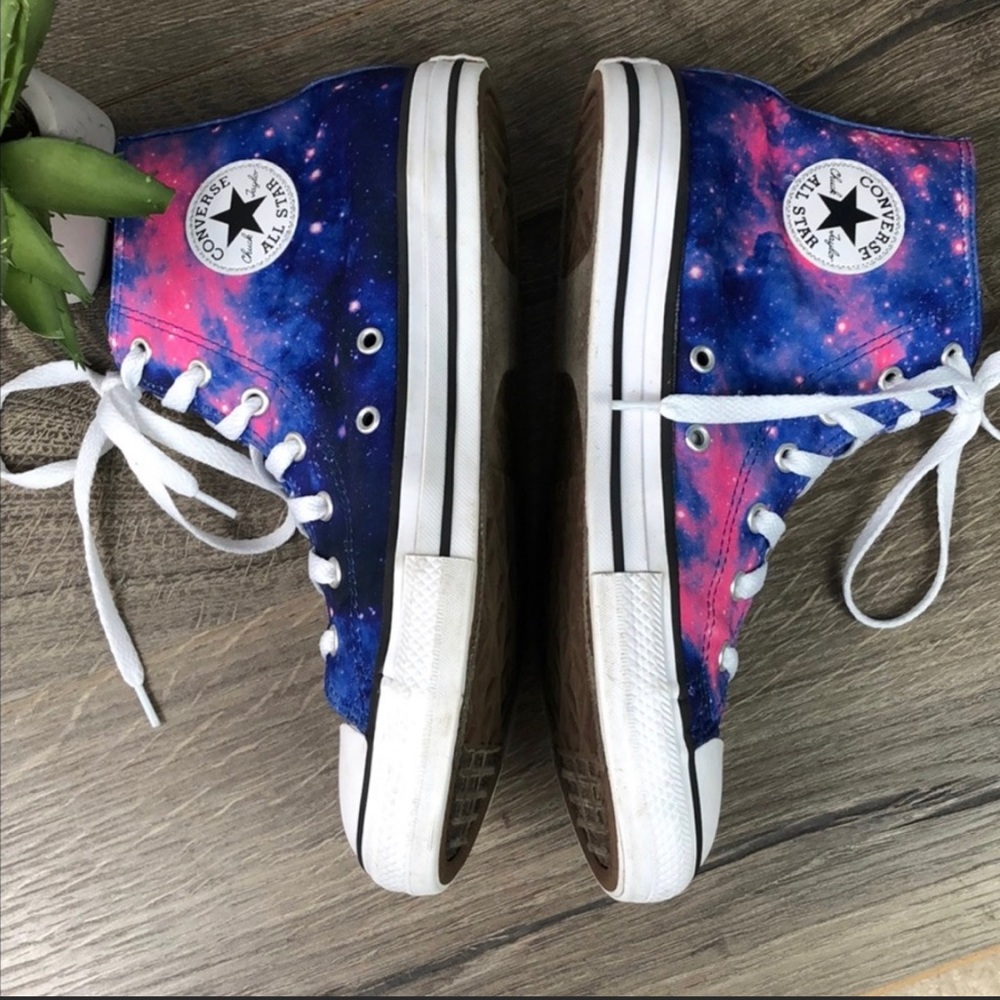 Galaxy converse